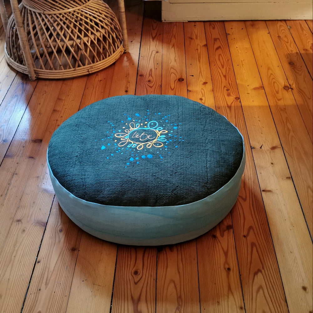 Bodenkissen "Liebe/Ornament" Tanne/Mint