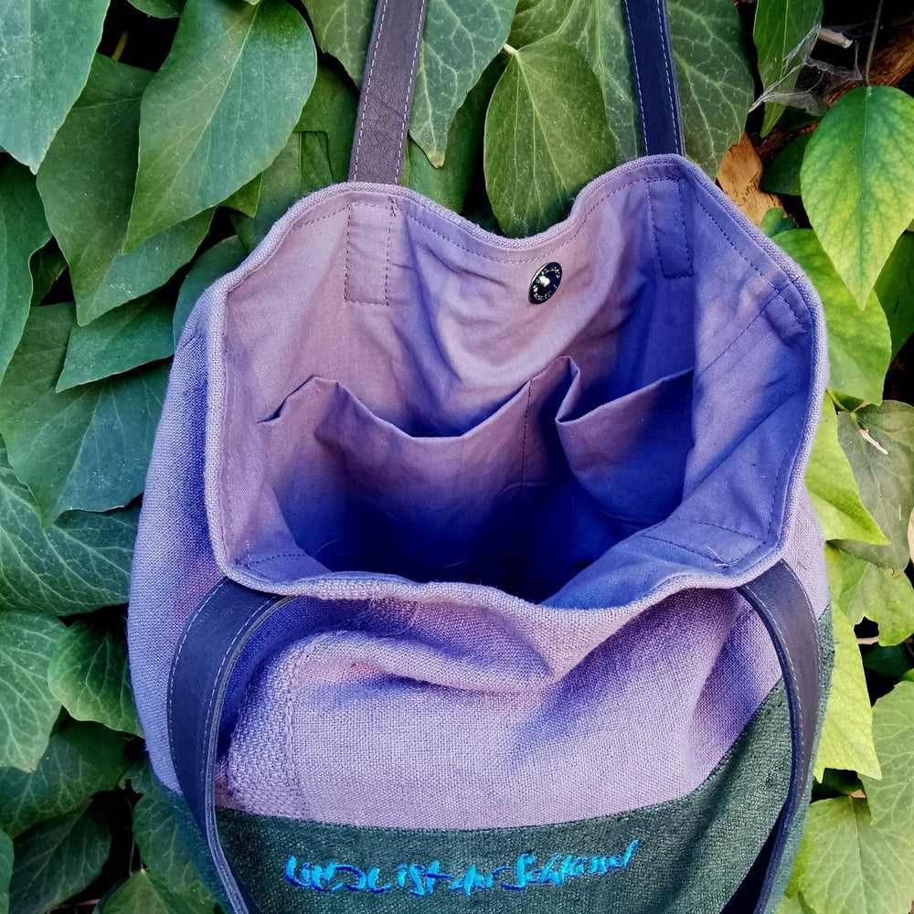 Schultertasche "Liebe ist der Schlüssel"