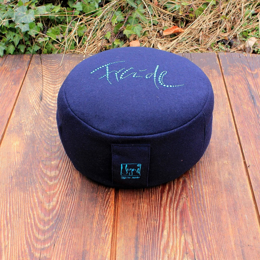 Handgemachtes Meditationskissen Dunkelblau – Premium Yoga Dinkelkissen