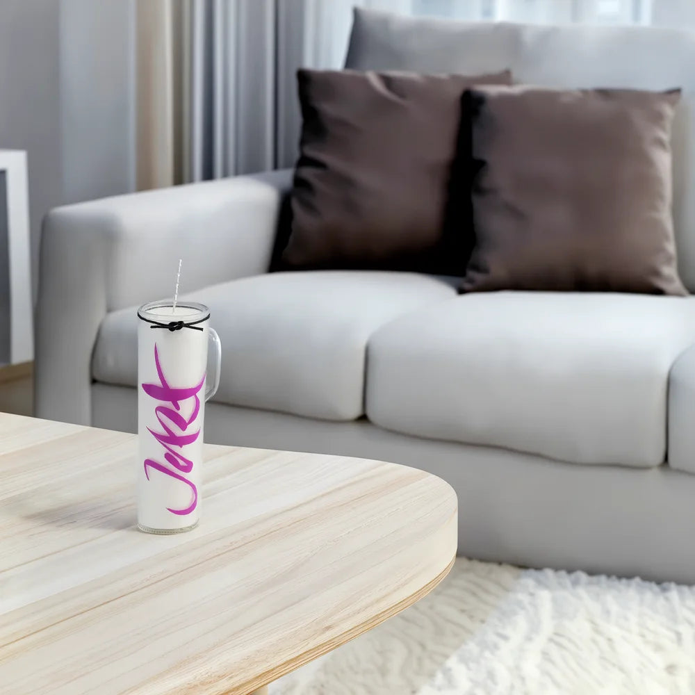 Exklusive SignKerze „Jetzt“ Lila – nachhaltige Designkerze, Original von Sign by Jwala®, Limited Edition, liebevolle Botschaft, 100h Brenndauer, online kaufen