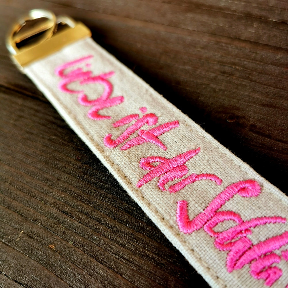 Schlüsselanhänger "Liebe ist der Schlüssel"