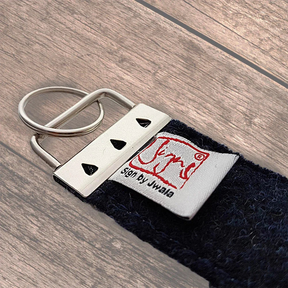 Exklusiver Taschenbaumler Blau/Grün – Designer Schlüsselanhänger mit Botschaft