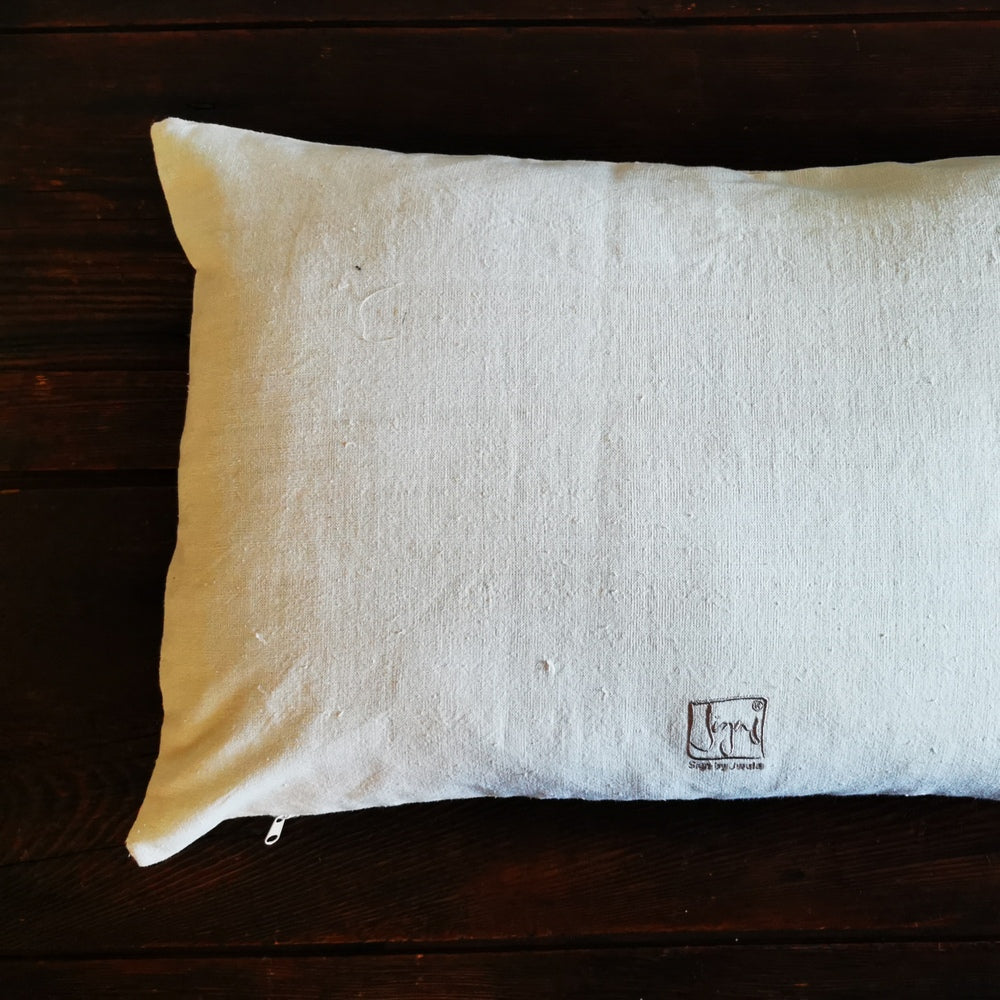 Handgemachte Kissenhülle, antikes Leinen, Stickerei „Nestwärme“, Deko, Vintage, 60x40 cm, SignShop Tirol