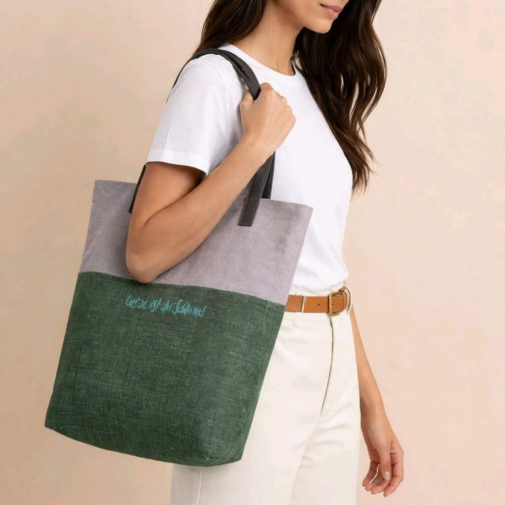 Schultertasche „Liebe ist der Schlüssel“ – Handgemachte, einzigartige Tasche mit inspirierender Botschaft aus dem SignShop Tirol online kaufen