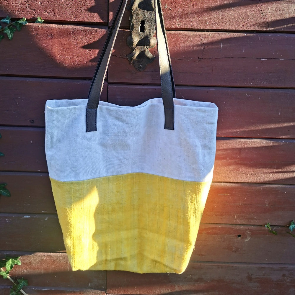 Schultertasche "Liebe ist der Schlüssel"