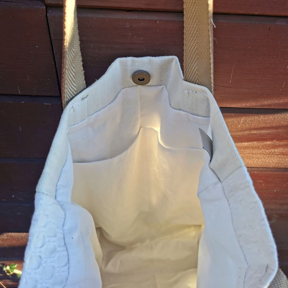 Schultertasche "Liebe ist der Schlüssel"