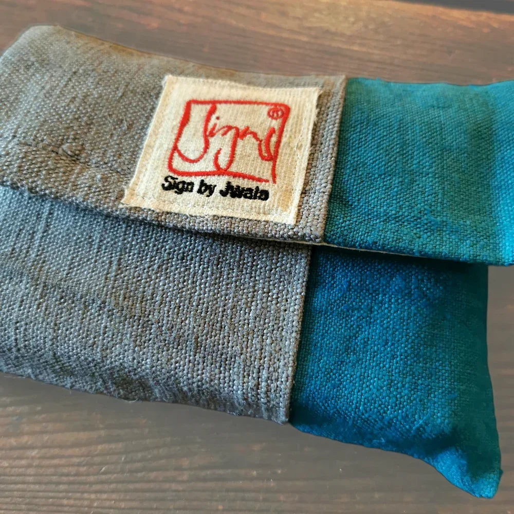 Exklusives Fingerzeige SignKarten-Set Türkis/Grau aus Bauernleinen kaufen – handgemachte spirituelle Karten online im SignShop.Tirol