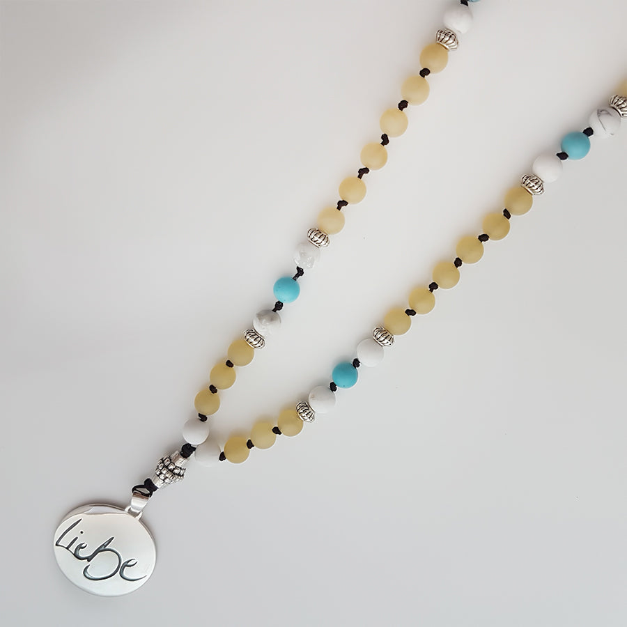 Gelbe Mala-Kette Liebe – Howlith, Türkis & Jade, handgemacht für innere Ruhe & Harmonie kaufen