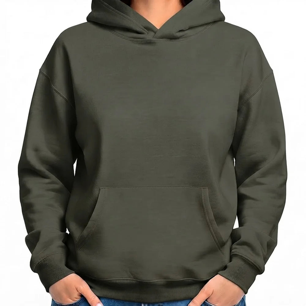Vorderansicht eines gemütlichen Oversized-Hoodies in Khaki ohne Sign vom Signshop Tirol.