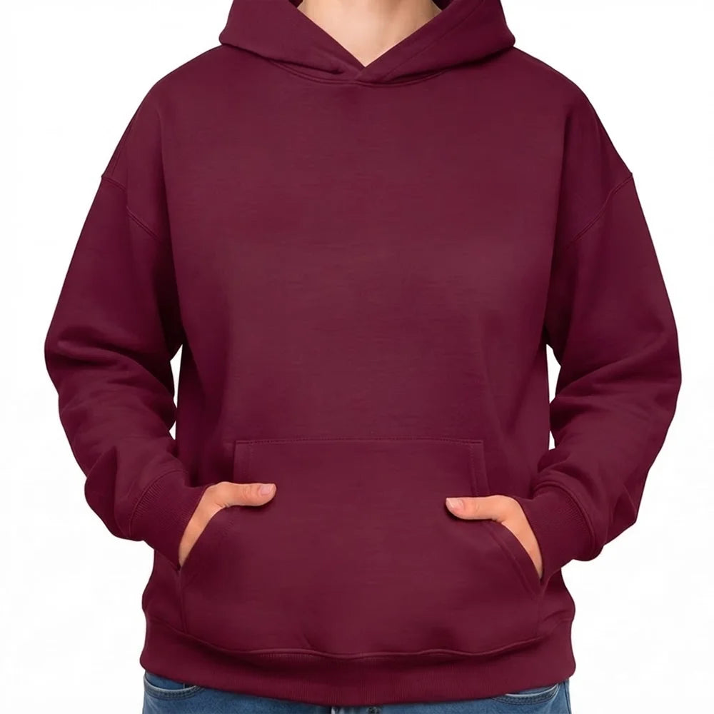 Produktansicht eines einfarbigen Unisex-Oversized-Hoodies in tiefem Weinrot bzw. Burgundy ohne Sign vor weißem Hintergrund.