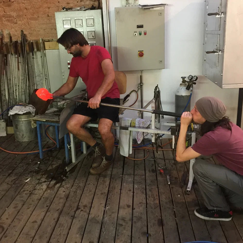 Mundgeblasene Glaskugel Stille aus Tirol vom Glasbläser online kaufen – exklusive Handarbeit, sicher bestellen im SignShop Tirol