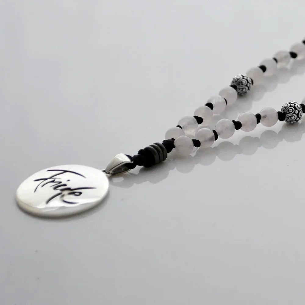 Premium Mala „Friede“ Rosenquarz – Sign by Jwala®, edle Handarbeit, Unikat, exklusives Schmuckstück für emotionale Heilung, Balance und spirituelle Entwicklung
