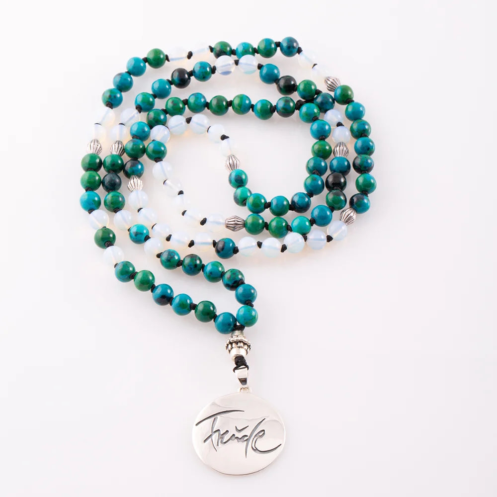 Exklusive Freude-Mala Mondstein/Chrysokoll – handgefertigte Meditationskette, Original von Sign by Jwala®, Limited Edition, hochwertiger Edelsteinschmuck für Lebensfreude und Ausstrahlung