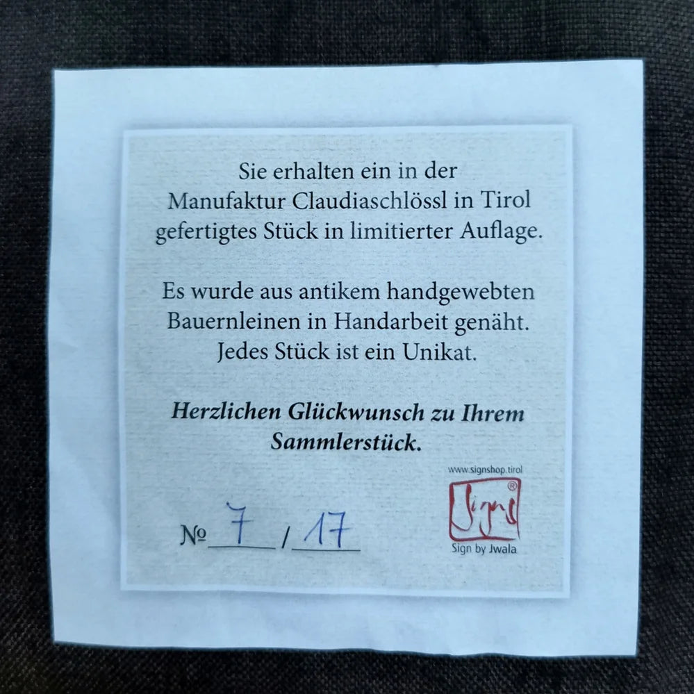 Luxus-Flachkissen „Schwerelos“ – nachhaltiges Bauernleinen-Kissen als besonderes Wohnaccessoire