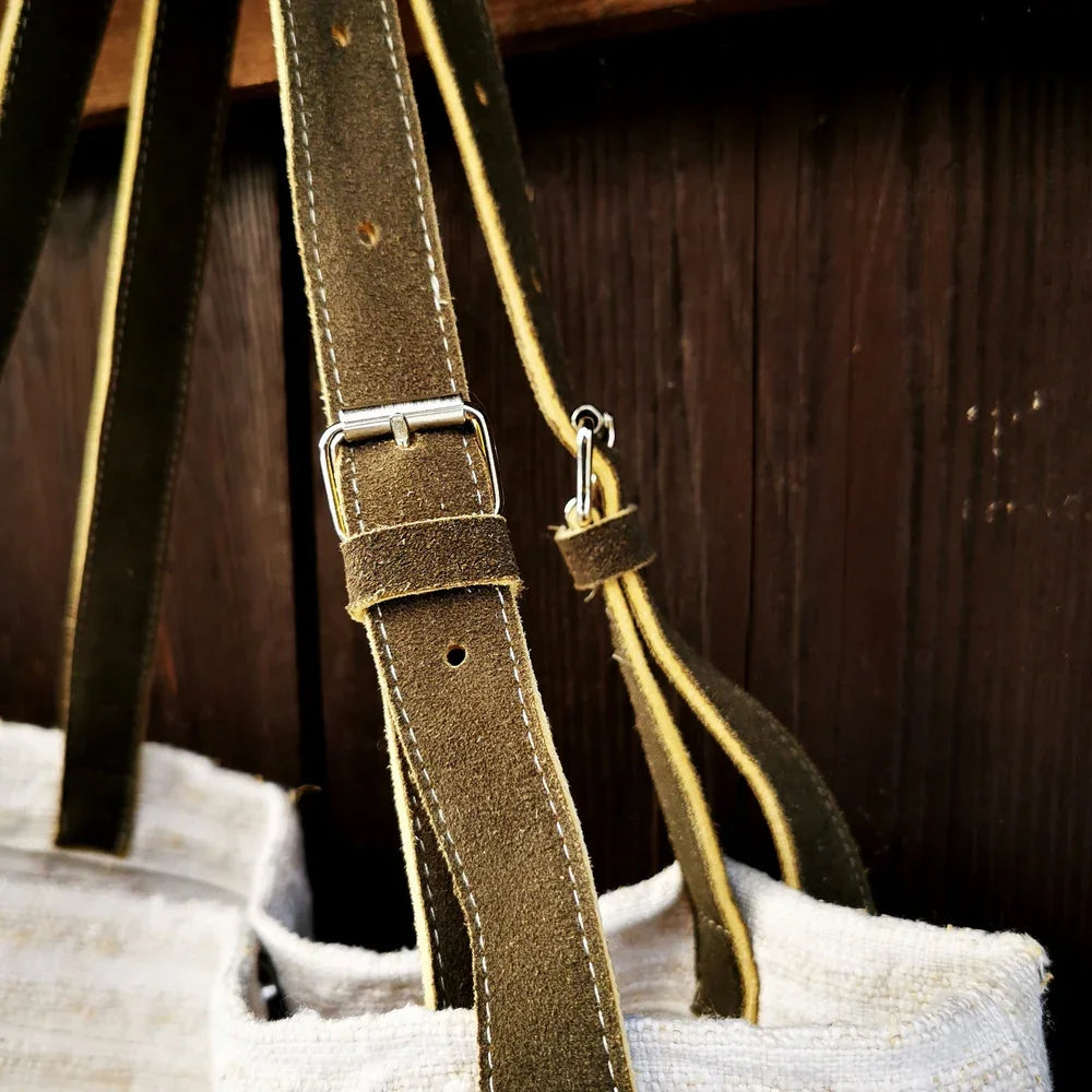 Edle Schultertasche „Liebe“ aus Bauernleinen – Original von Sign by Jwala®, handgefertigt, Premium-Qualität, modische Tasche für Alltag und besondere Momente