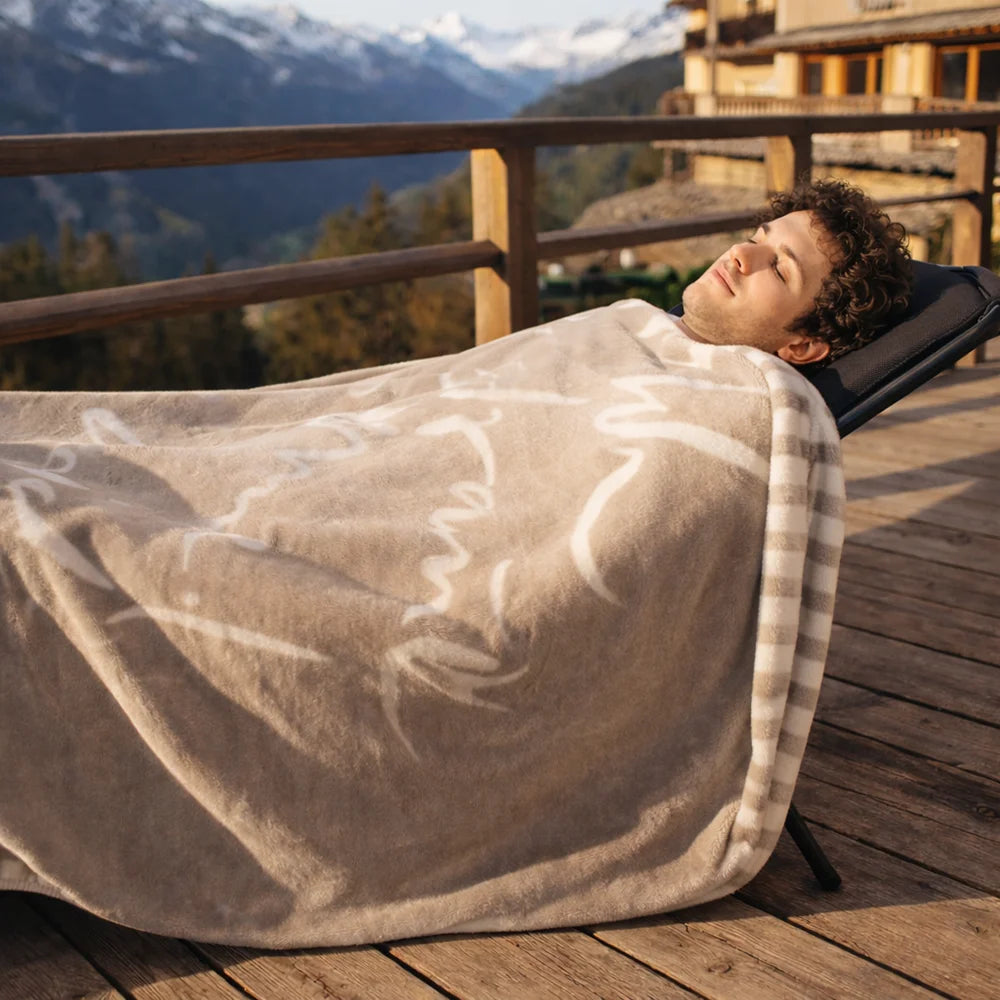 Premium Kuscheldecke „Ich vertraue dem Himmel, der mich trägt“ – liebevoll gefertigt, exklusiv im SignShop Tirol sicher online bestellen