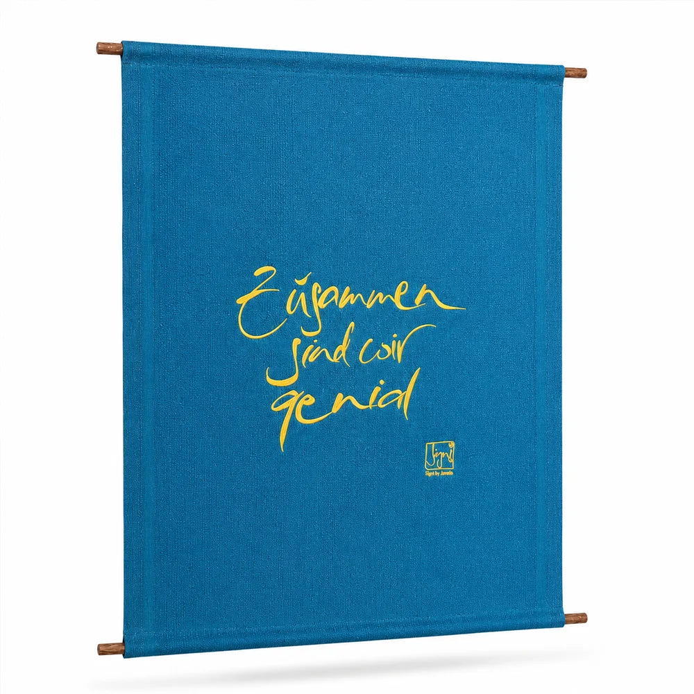 Handgemachter Haussegen „Zusammen sind wir genial“ Sonnengelb – Original von Sign by Jwala®, limitiertes Kunstwerk, liebevoll gefertigt, wertvolles Geschenk für Zusammenhalt und Freude