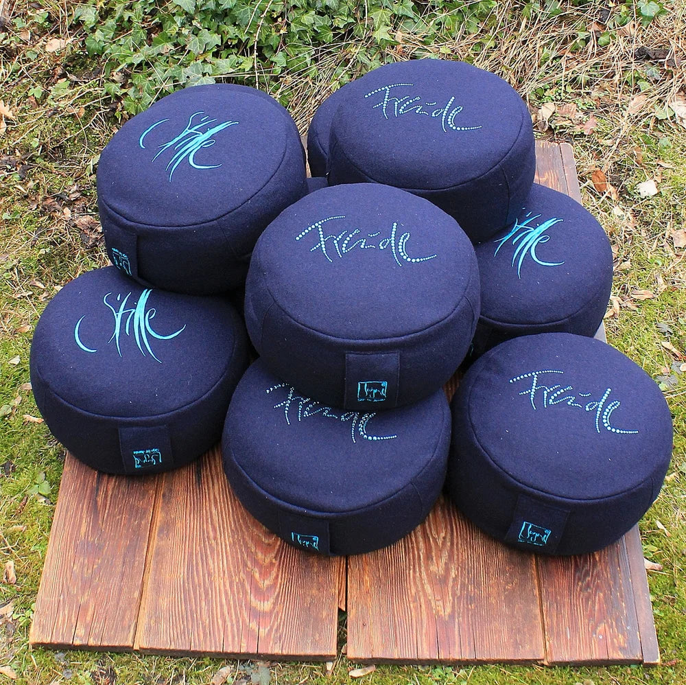 Luxus MediKissen aus Tirol – Wollwalk Meditationskissen mit Bio-Dinkelspelz