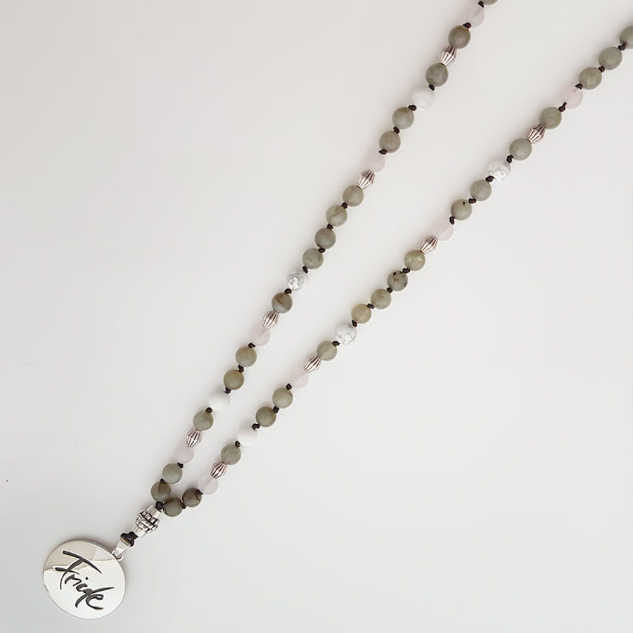 Edelstein Mala Labradorit und Howlith – Schutz & Klarheit jetzt auf SignShop Tirol sichern