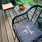 Bauernleinen-Flachkissen "Namasté"