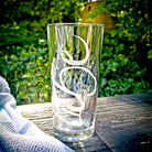 Sign-Wasserglas „Liebe“ – schweres Riedel-Designglas aus Tirol, das jeden Schluck Wasser in einen Moment von Herzenswärme und Verbundenheit verwandelt