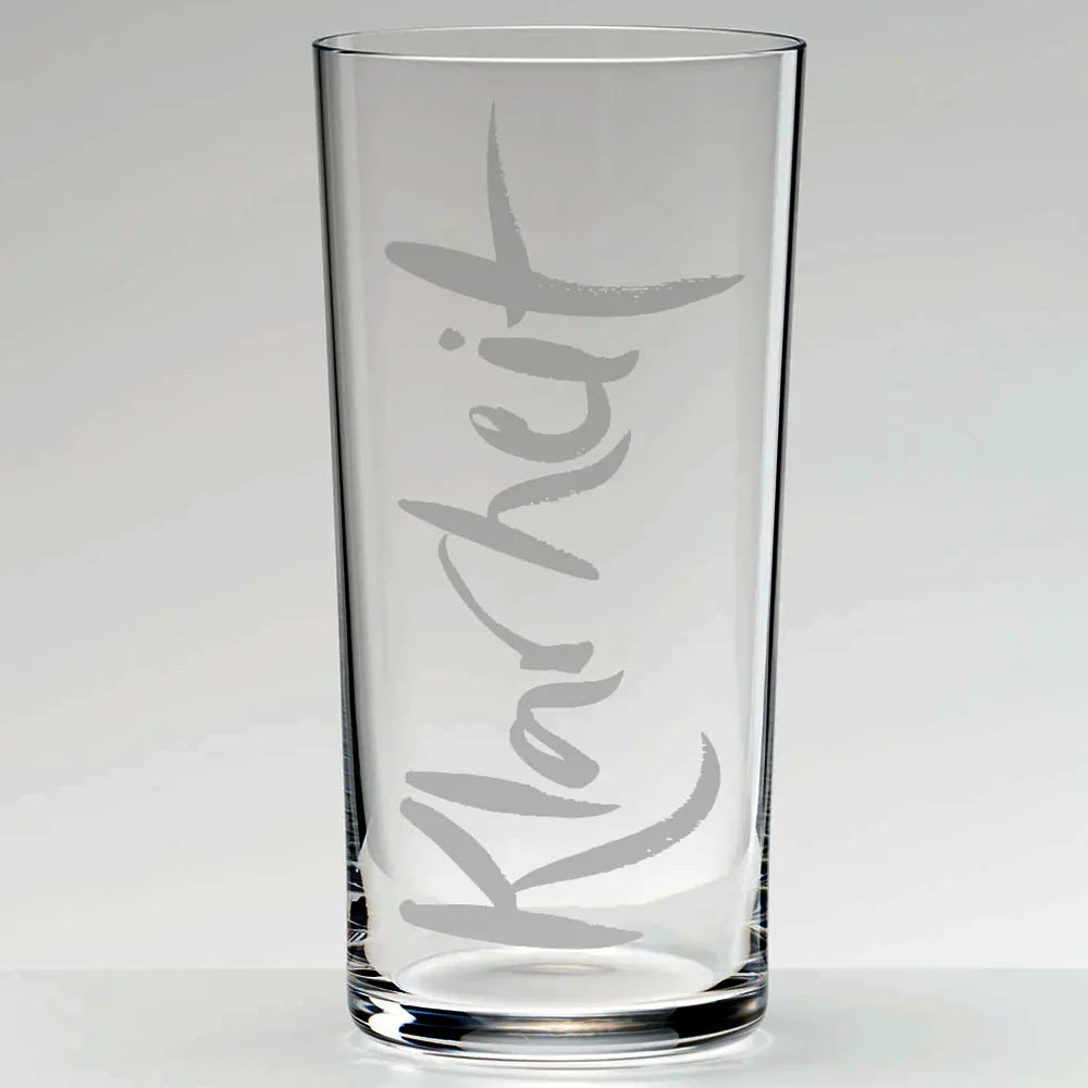 Sign-Wasserglas „Klarheit“ – handveredeltes Premium-Wasserglas, spülmaschinengeeignet und alltagstauglich, die sinnstiftende Geschenkidee für Menschen, die Übersicht, Präsenz und hochwertige Accessoires schätzen