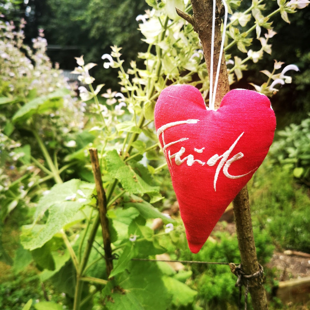 Bauernleinen-Herz "Freude" Rot-Creme