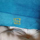 Handgefertigte Kissenhülle „Freude“ aus Vintage-Bauernleinen in Petrol – stilvolles Wohnaccessoire online bestellen bei SignShop.Tirol