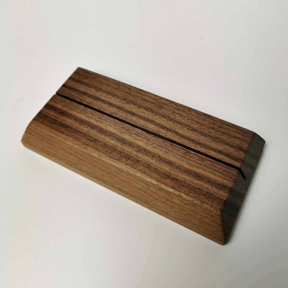 Kartenständer "Nuss"