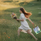 Schultertasche aus Bauernleinen „Liebe ist der Schlüssel“ mit grüner Stickerei