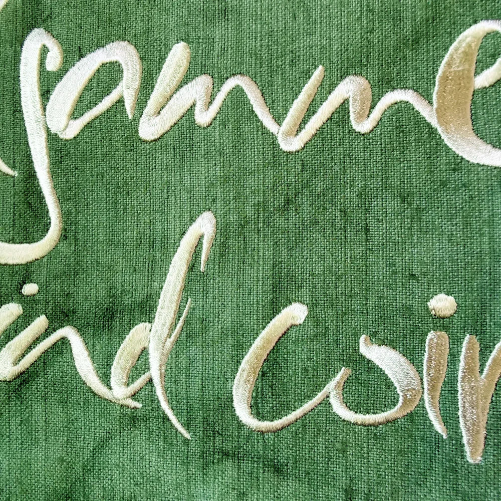 Exklusive Wanddekoration aus handgewebtem Bauernleinen mit inspirierender Botschaft von Sign by Jwala®