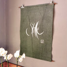 Spirituelle Wanddekoration „Stille“, handgefertigt aus Vintage Bauernleinen, kraftvolle Wandkunst mit inspirierender Botschaft für dein Zuhause