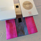 Exklusives SignKarten-Set „Fingerzeige“ Pink/Lila/Schwarz – Original von Sign by Jwala®, Limited Edition, handgefertigt auf Bauernleinen, Inspiration für Achtsamkeit