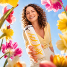 Premium Kerze „Happy“ – Sign by Jwala®, liebevoll gefertigte Designkerze, spirituelle Wohnaccessoires, Unikat aus Tirol, exklusive Dekoration