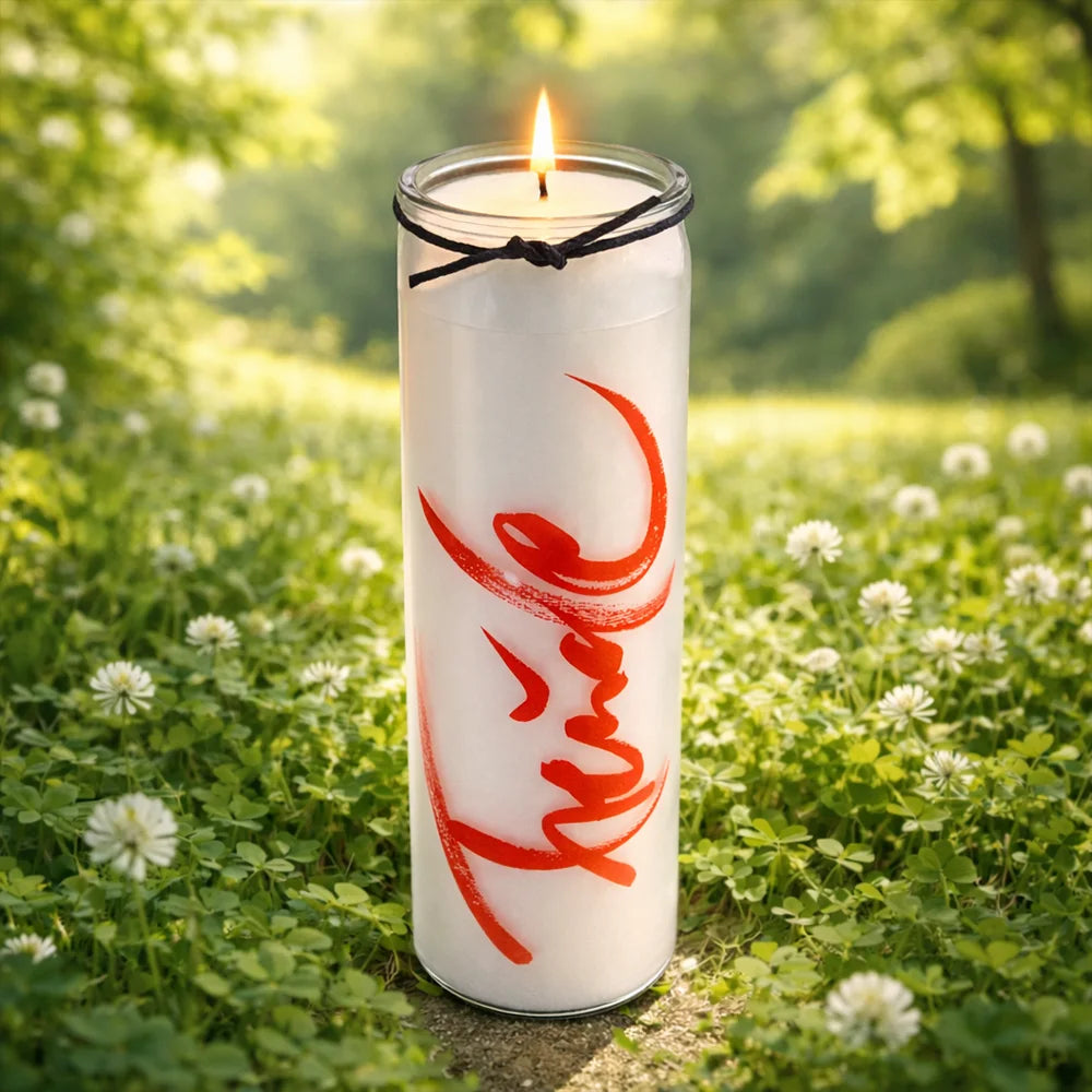 SignKerze „Freude“ online kaufen – nachhaltige Kerze mit liebevoller Botschaft und 100h Brenndauer, sicher bestellen im SignShop Tirol