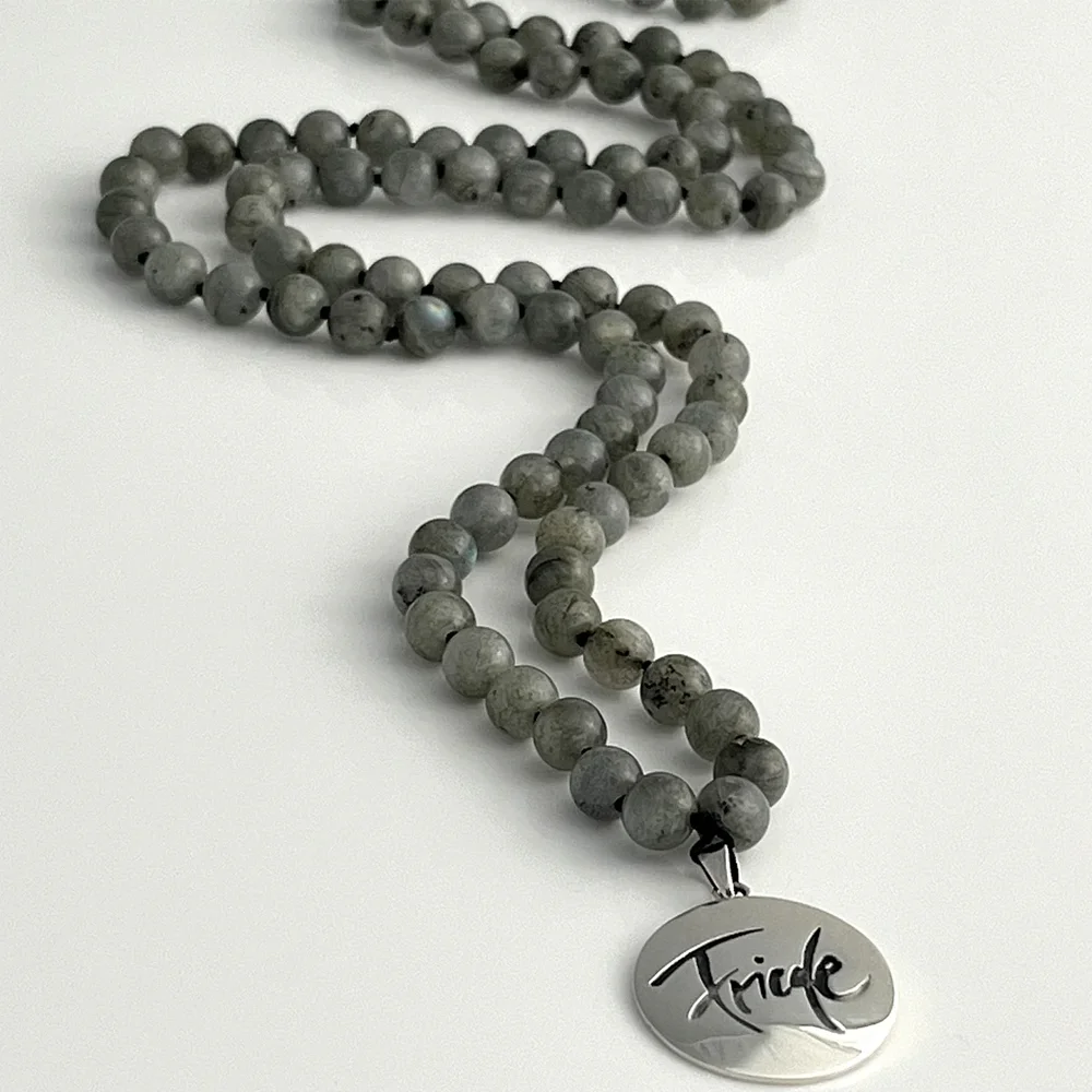 Exklusive Tigerauge-Mala „Friede“ für Männer – handgeknüpfte Meditationskette, Original von Sign by Jwala®, Limited Edition, hochwertiger Edelsteinschmuck für innere Stärke und Klarheit