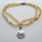 Exklusives Mala-Collier Gelbe Jade – handgefertigte Meditationskette, Original von Sign by Jwala®, Limited Edition, hochwertiger Edelsteinschmuck für Freude, Liebe und innere Balance