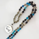 Premium Mala „Freude“ Onyx, blauer Achat & Labradorit – Sign by Jwala®, edle Handarbeit, Unikat, exklusives Schmuckstück für Freude, Energie und spirituelle Balance