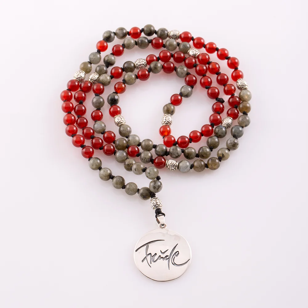 Handgemachte Freude-Mala Labradorit/Achat Rot – Original von Sign by Jwala®, limitiertes Einzelstück, hochwertige Edelstein-Kette für Glück, Wohlbefinden und Inspiration