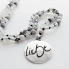 Original Mala-Kette Mondstein & Howlith – SignShop.Tirol, einzigartige Schmuckkette, handgemacht, wertvolles Accessoire für Liebe, Heilung und positive Energie