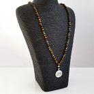 Spirituelle Tigerauge-Mala „Liebe“ – Sign by Jwala® Original, Limited Edition, hochwertige Edelstein-Meditationskette, Unikat für Herzöffnung, Lebensfreude und Harmonie