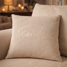 Exklusive Kissenhülle Bauernleinen „Freude“ in Creme – handgefertigt aus Tirol, Original von Sign by Jwala®, Limited Edition, hochwertiges Wohnaccessoire