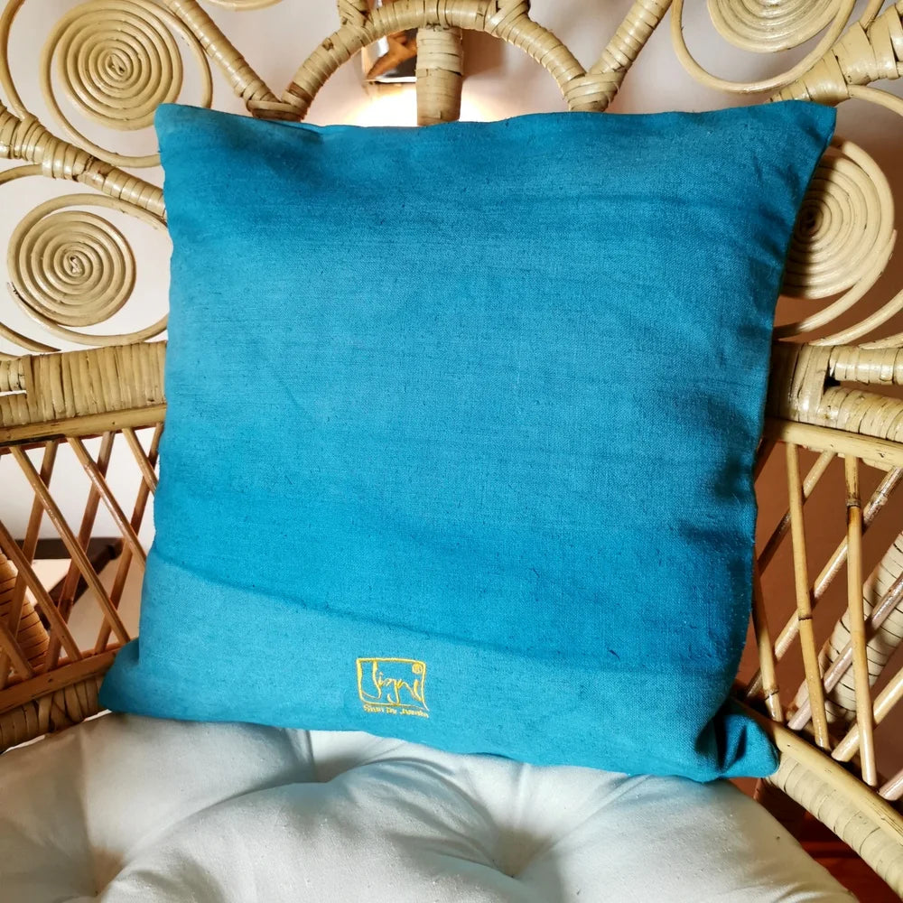 Dekoratives Zirbenkissen „Freude“ aus Bauernleinen – Einzigartiges, handgefertigtes Kissen mit inspirierender Botschaft im SignShop Tirol online entdecken