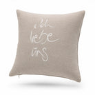 Exklusives Bauernleinen Zirbenkissen „Ich liebe uns.“ – handgefertigt, Original von Sign by Jwala®, Limited Edition, hochwertiges Naturkissen für erholsamen Schlaf