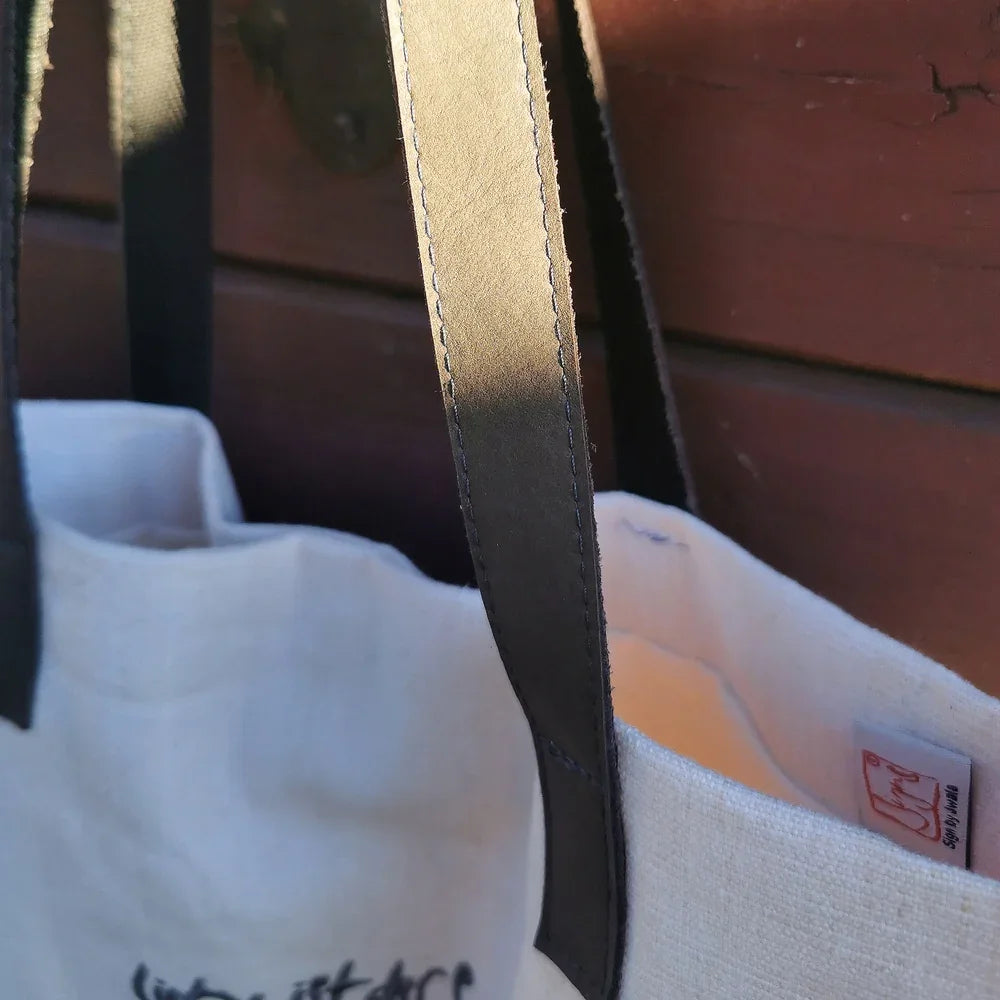 Luxus Schultertasche „Liebe ist der Schlüssel“ – Sign by Jwala®, exklusive Bauernleinen-Tasche, liebevoll gefertigt, Premium-Qualität für Freizeit, Ausgehen und Geschenkideen