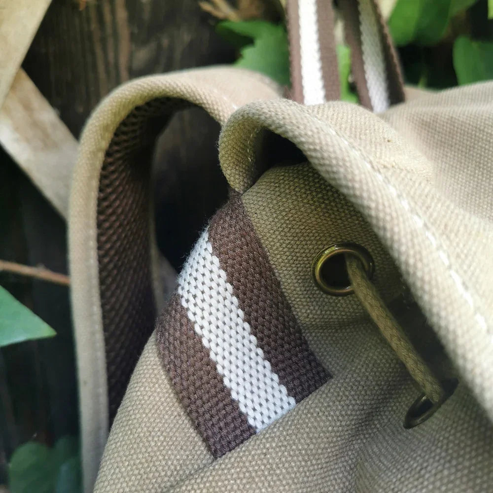 Design Rucksack „Ich folge den Zeichen“ – Sign by Jwala®, Limited Edition, modischer Rucksack für Abenteuerlust und bewussten Lebensstil