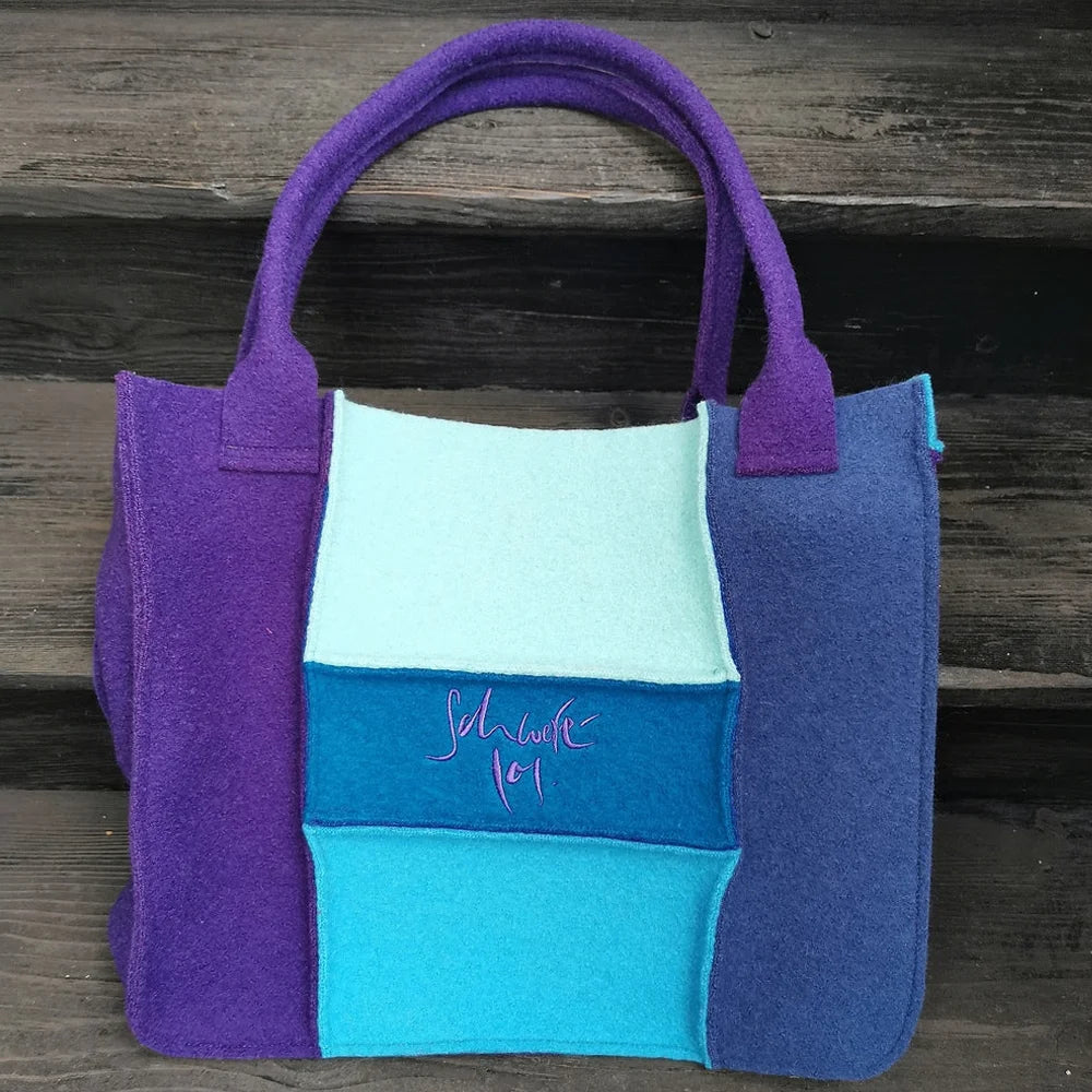 Exklusiver Yoga-Shopper „schwerelos“ – handgefertigte Tragetasche, Original von Sign by Jwala®, Limited Edition, hochwertiges Accessoire für Yoga, Shopping und Freizeit, bestickt in Türkis und Violett