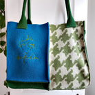 Exklusiver Yoga-Shopper „Ich folge den Zeichen“ – handgefertigte Tasche, Original von Sign by Jwala®, Limited Edition, hochwertiges Unikat für Yoga, Alltag und bewusste Lebensführung