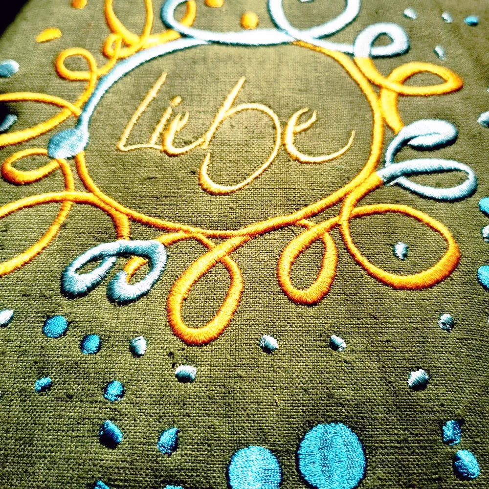 Handgemachtes MediKissen Bauernleinen Liebe Ornament – exklusives Kissen für Meditation, sichere Online-Bestellung im SignShop Tirol