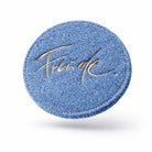 Edler Glasuntersetzer „Freude“ in Hellblau aus Wollwalk im SignShop Tirol – exklusives Geschenk für besondere Anlässe und elegante Tischdekoration